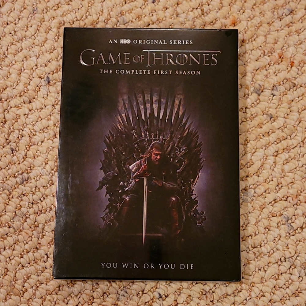 Game of Thrones Season 1 DVD (NWT)